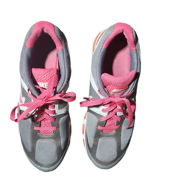 Nike Womens Gray Pink Mesh Flywire Sneakers Size US 10 - Picture 5 of 10